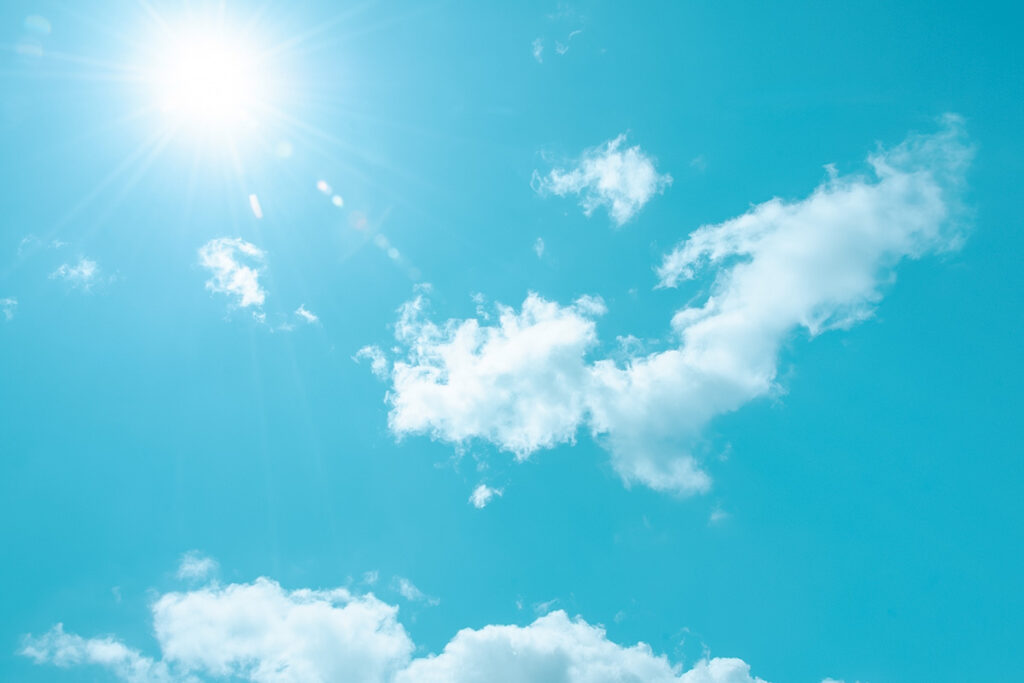 太陽と青空